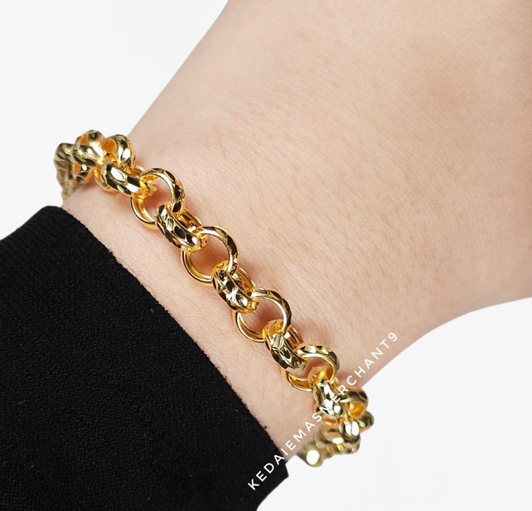 Merchant9 Rantai Tangan Kendi Dimensi Love Gantung L:0.75CM