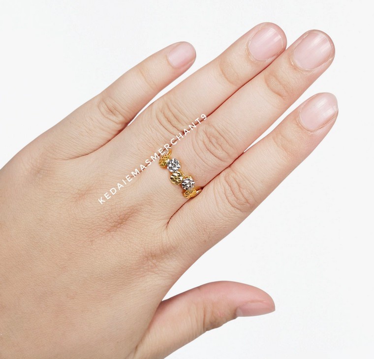 Merchant9 Cincin Emas Circle Bubble Dimensi Chrome L:0.7CM