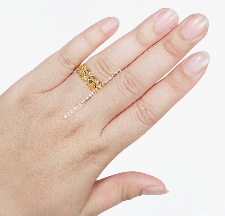 Merchant9 Cincin Emas Veronica Dimensi Pasir L:0.7CM
