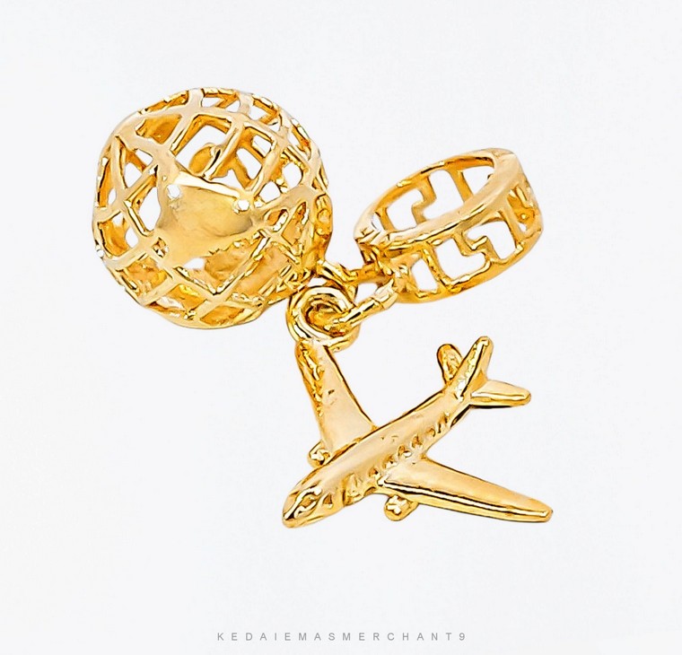 Merchant9 Charm Airplane and Globe
