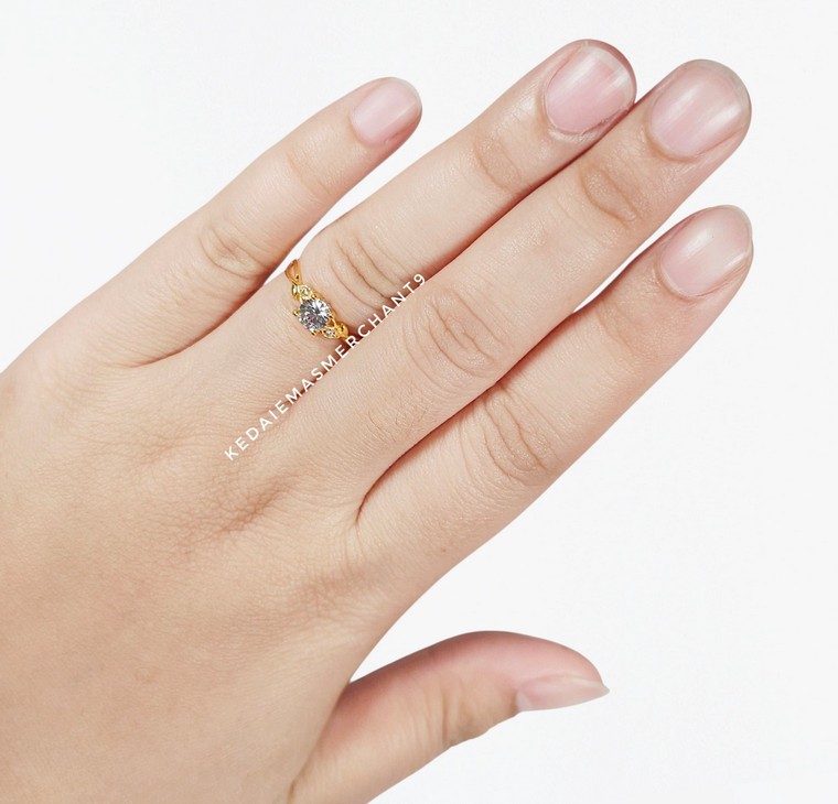 Merchant9 Cincin Emas Permata Cera BR9052