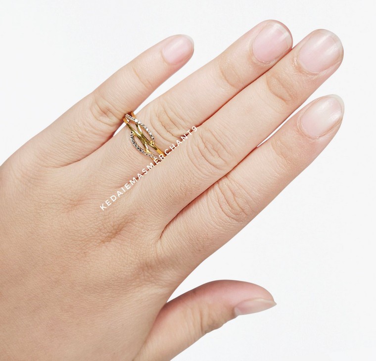 Merchant9 Cincin Emas Silang Wave Diamond Cut 2C