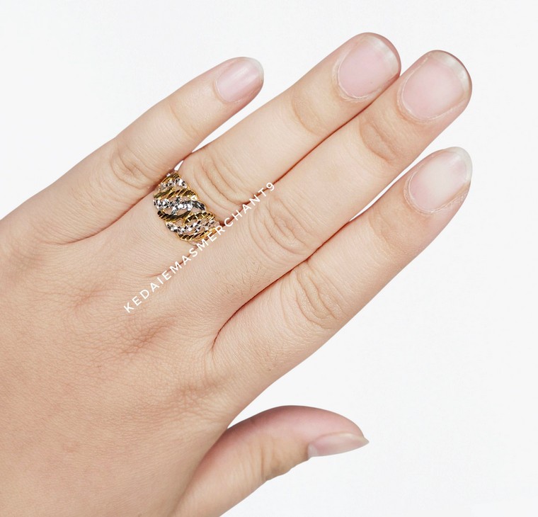 Merchant9 Cincin Emas Kait Dimensi 2C L:1CM