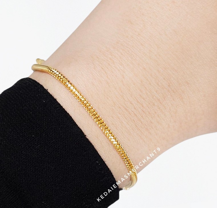 Merchant9 Rantai Tangan Belut Padu L:0.2CM