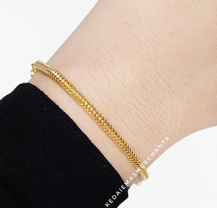 Merchant9 Rantai Tangan Belut Padu L:0.25CM