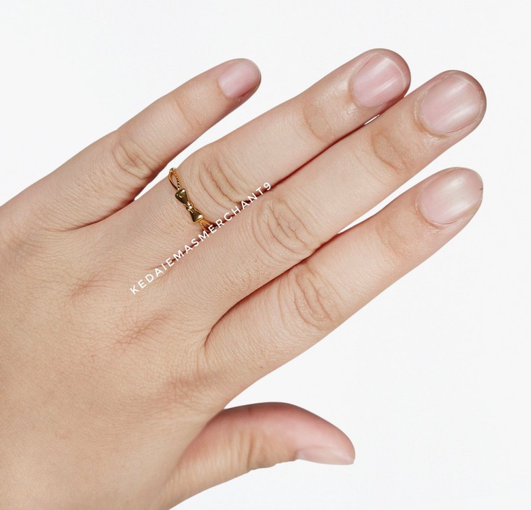 Merchant9 Cincin Emas Ribbon Twist