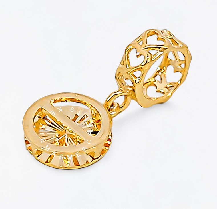 Merchant9 Charm Ctier Star L:0.8CM