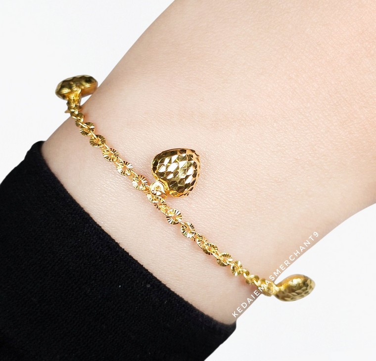 Merchant9 Rantai Tangan Polo Gantung Love L:0.25CM