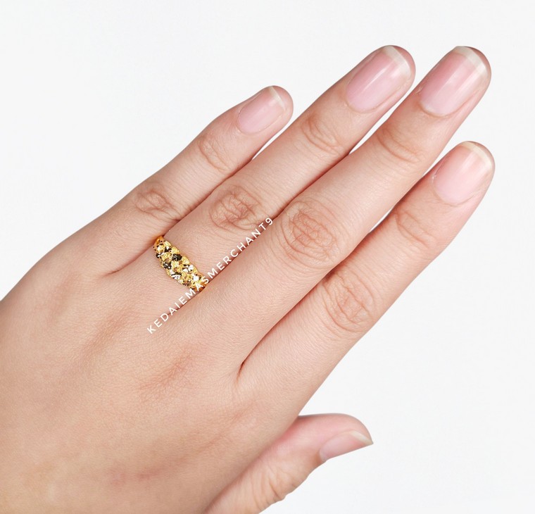 Merchant9 Cincin Emas Gajah Pasir Star L:0.65CM