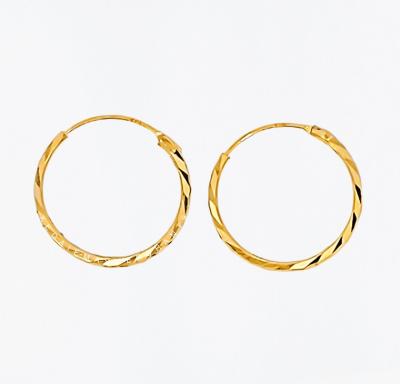 Merchant9 Subang Ring Dimensi Dia:0.8CM