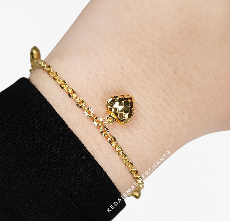 Merchant9 Rantai Tangan Polo Gantung Love 3 L:0.25CM