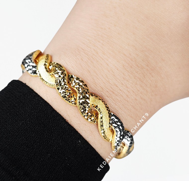 Merchant9 Rantai Tangan Amore Pasir Dimensi Chrome L:1CM