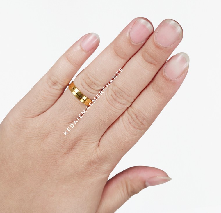 Merchant9 Cincin Emas Belah Rotan Line Matte L:0.4CM