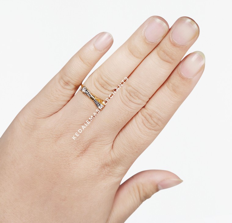 Merchant9 Cincin Emas Ribbon Diamond Cut 2C