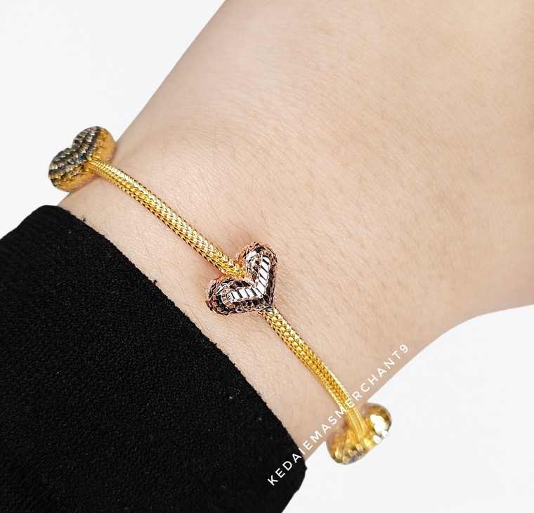 Merchant9 Rantai Tangan Belut Love 3C L:0.2CM