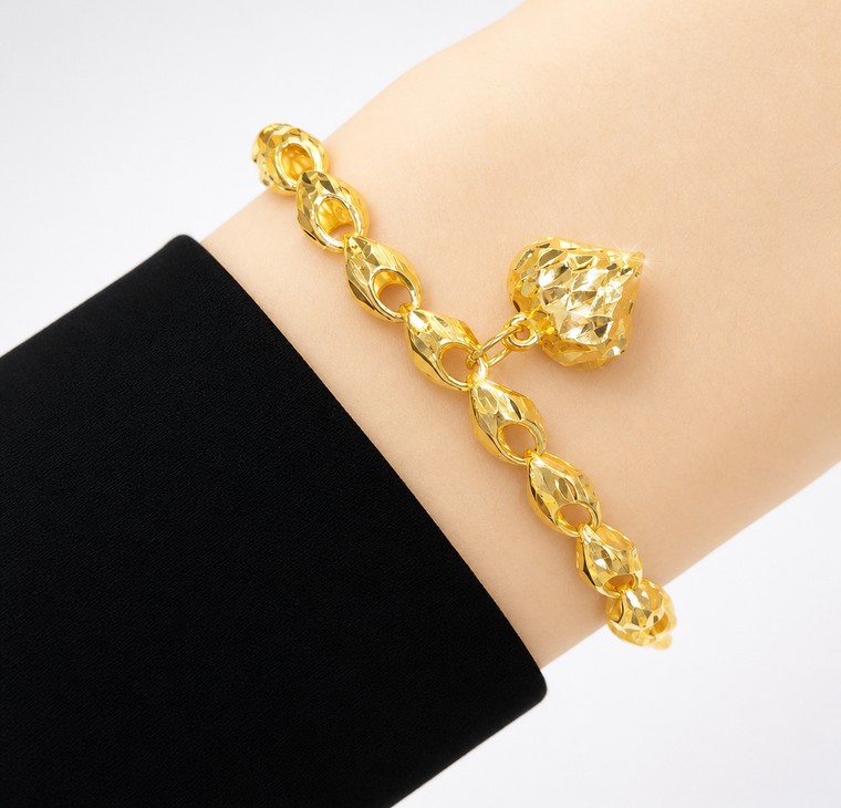 Merchant9 Rantai Tangan Siput Dimensi Gantung Love L:0.4CM