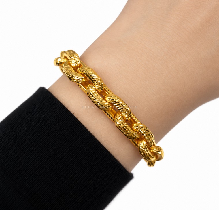 Merchant9 Rantai Tangan Sauh Dimensi Love Gantung L:0.8CM