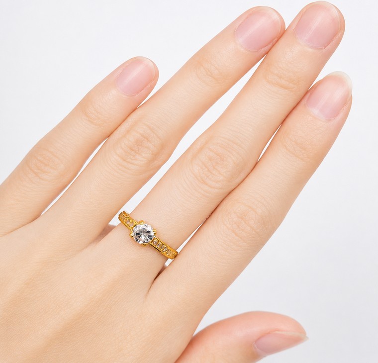 Merchant9 Cincin Emas LOUISE Diamond Cut 2C L:0.5CM