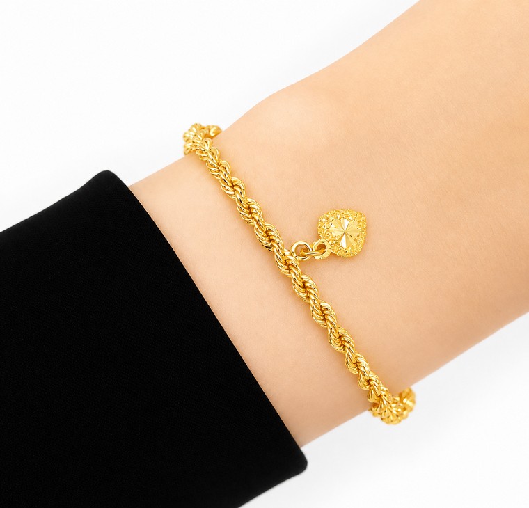 Merchant9 Rantai Tangan Pintal Gantung Love L:0.3CM