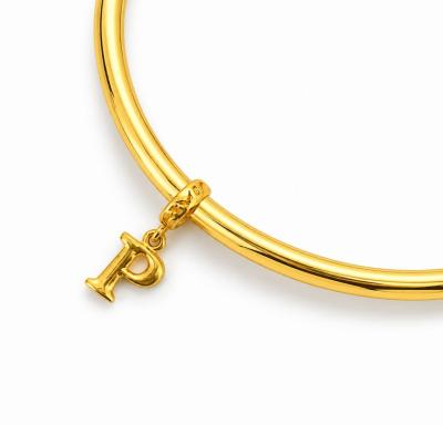 Merchant9 Charm Huruf P Polish