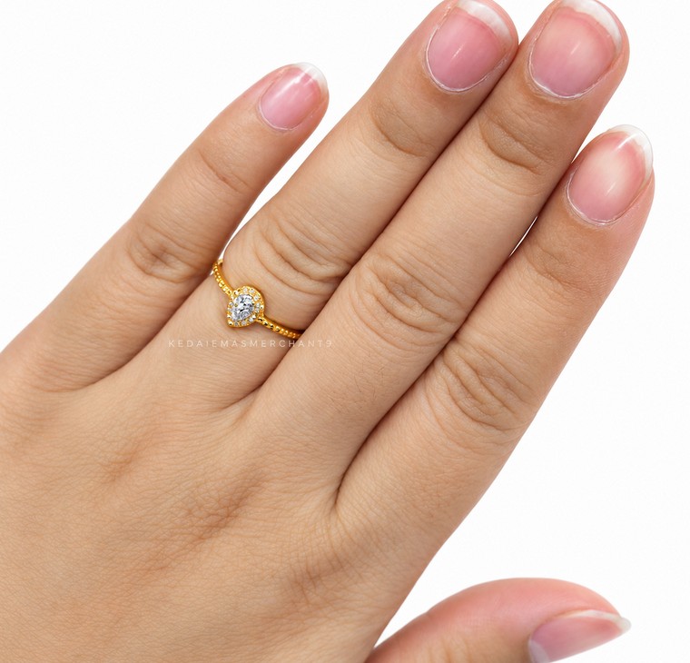 Merchant9 Cincin Emas Tear Drop Diamond Cut 2C L:0.7CM