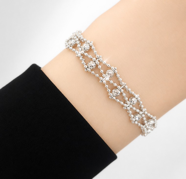 Merchant9 Rantai Tangan Natalia Chrome L:0.7CM