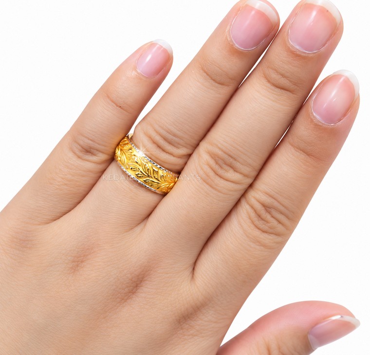 Merchant9 Cincin Emas Klasik Flower 2C L:0.75CM