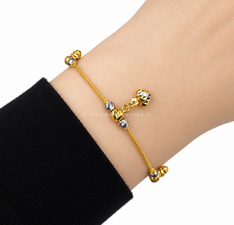 Merchant9 Rantai Tangan Mesin Box Candy Dimensi Gantung Love 2C L:0.4CM