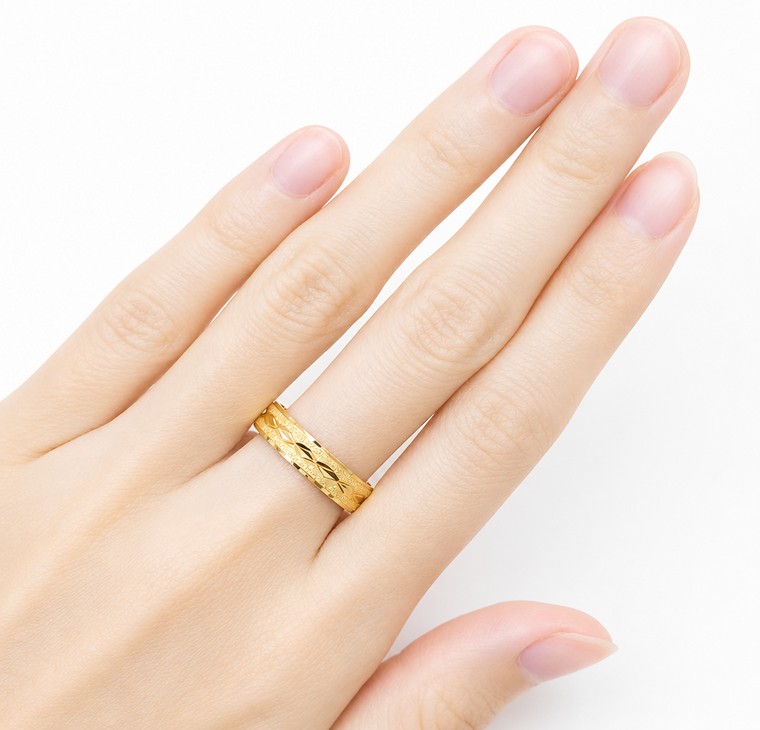 Merchant9 Cincin Emas Belah Rotan Rhombus Pasir L:0.45CM