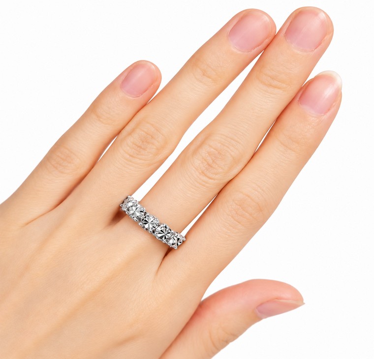 Merchant9 Cincin Emas LOUISE Diamond Cut Chrome L:0.4CM