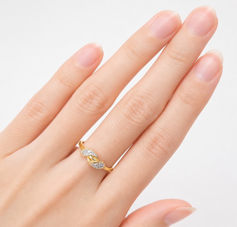 Merchant9 Cincin Emas Tear Drop Diamond Cut L:0.5CM