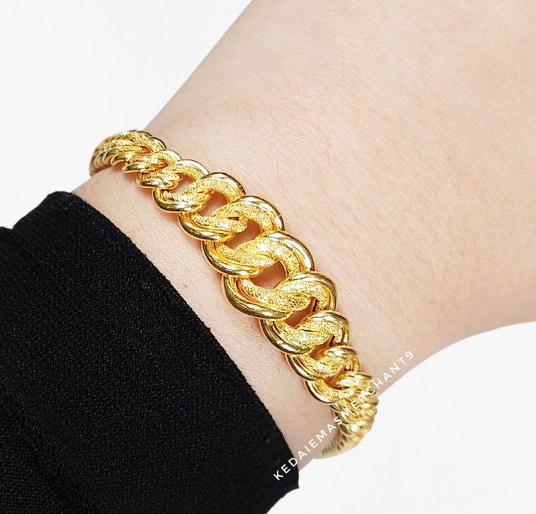 Merchant9 Rantai Tangan Coco Perut Ular L:1.2CM