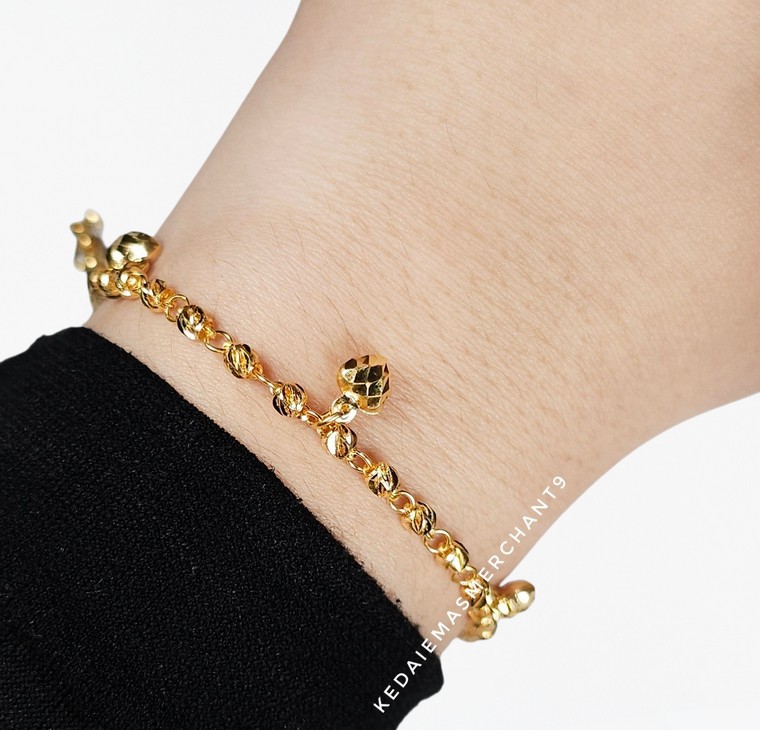 Merchant9 Rantai Tangan Candy Kerawang Gantung Love L:0.3CM