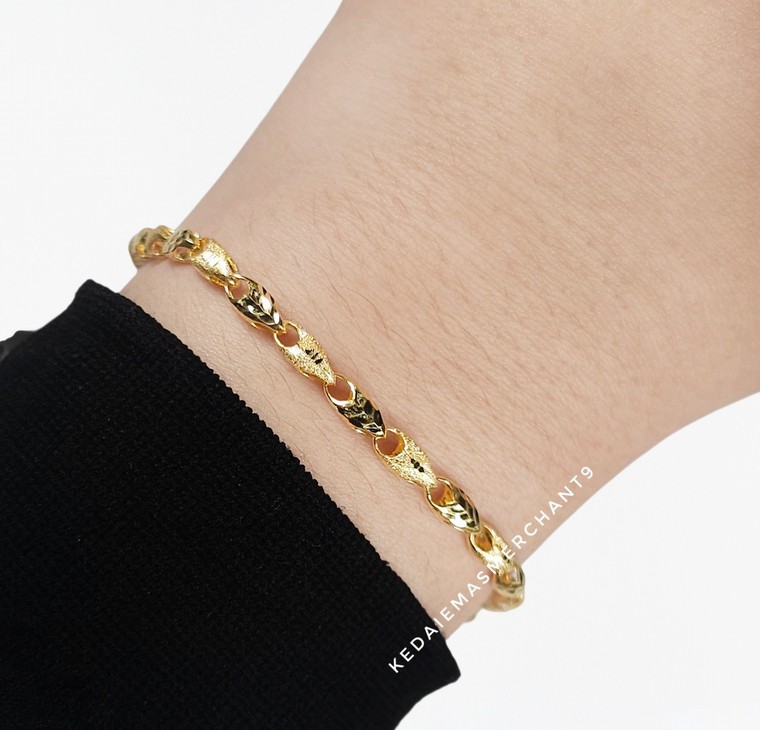 Merchant9 Rantai Tangan Siput Star Pasir Love Gantung L:0.35CM