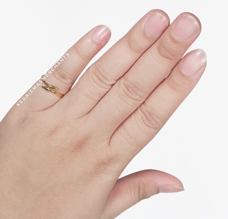 Merchant9 Cincin Emas Spikes Silang Polish