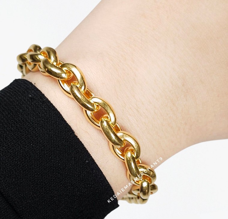 Merchant9 Rantai Tangan Sauh Oval Polish Love Gantung L:1.1CM