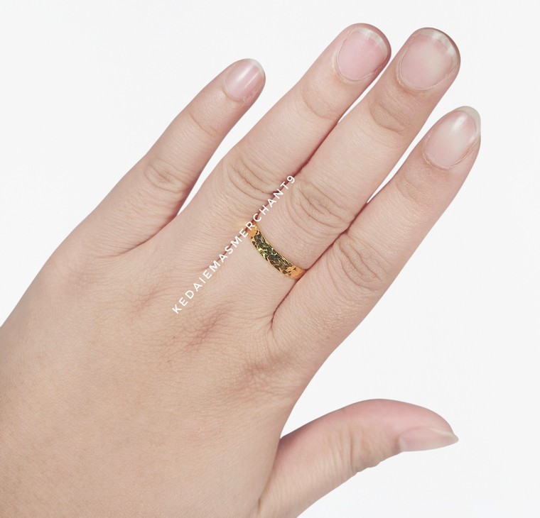 Merchant9 Cincin Emas Belah Rotan Dimensi L:0.4CM