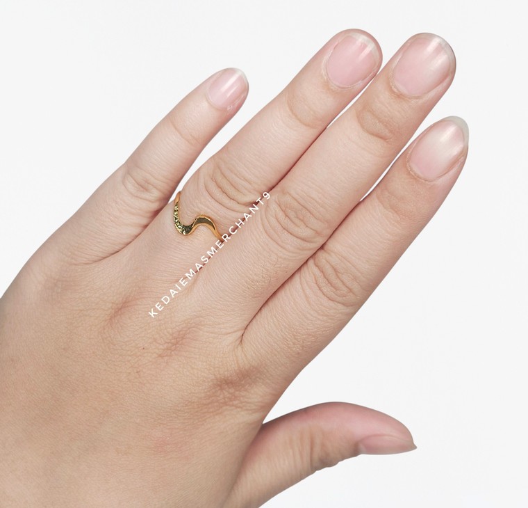 Merchant9 Cincin Emas Wave Polish Dimensi Minimalist