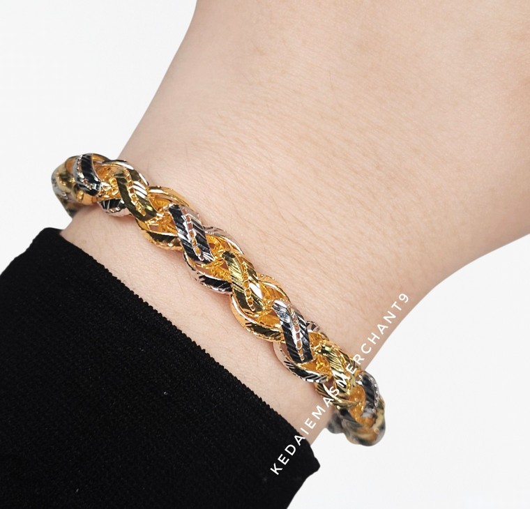 Merchant9 Rantai Tangan Tocang Dimensi 2C L:0.8CM