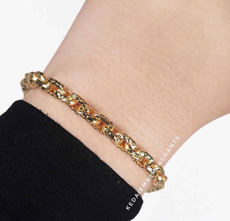 Merchant9 Rantai Tangan Sauh Dimensi Love Gantung L:0.5CM