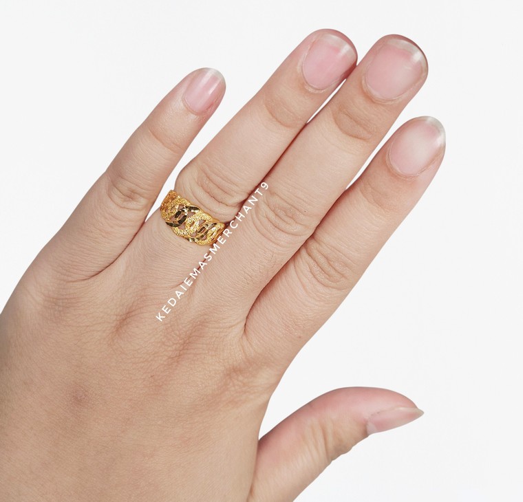 Merchant9 Cincin Emas Kait Pasir Dimensi L:0.9CM