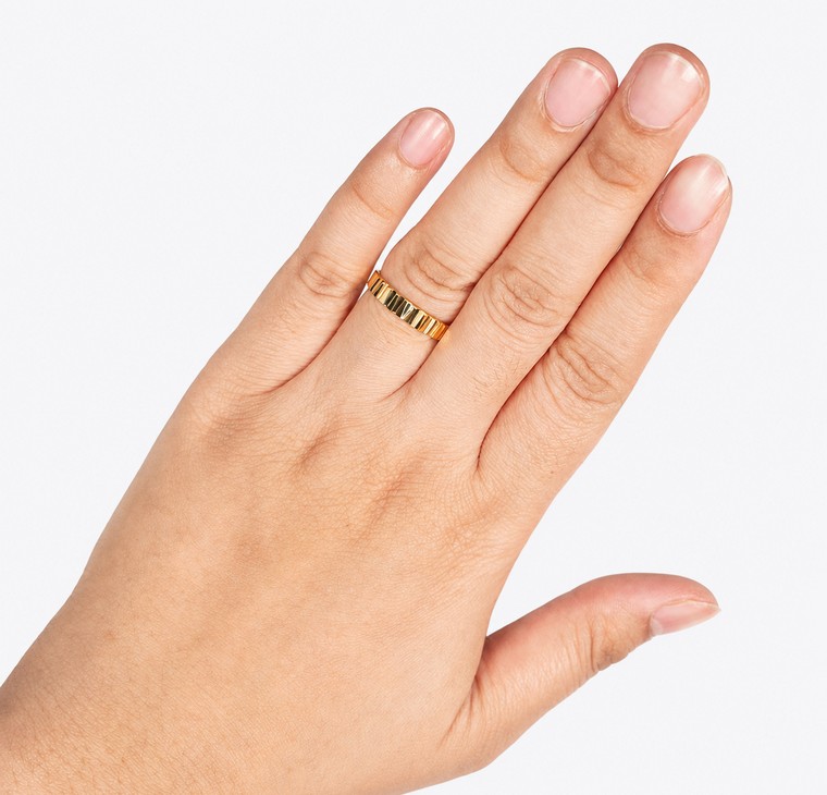 Merchant9 Cincin Belah Rotan Geometric Polish L:0.4CM