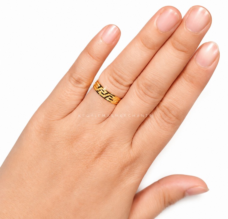 Merchant9 Cincin Emas Belah Rotan FD Pasir L:0.5CM