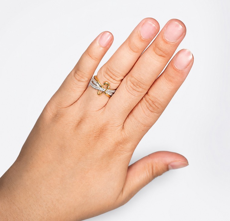 Merchant9 Cincin Emas Celeste Embrace Silang Diamond Cut 2C
