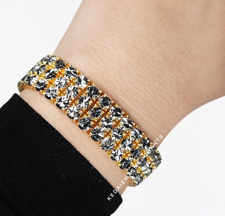 Merchant9 Rantai Tangan Louise Diamond Cut 3 Layer L:1.4CM (KLIP PETAK)