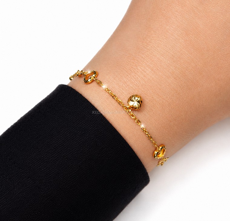 Merchant9 Rantai Tangan Polo Love Gantung