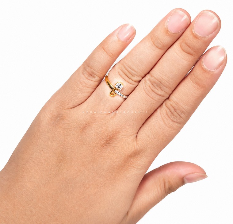 Merchant9 Cincin Emas Celeste Embrace Diamond Cut Minimalist 2C