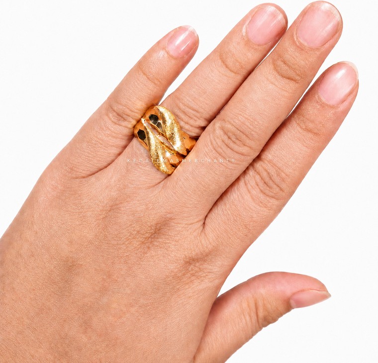Merchant9 Cincin Emas Wave Honey Comb L:1.55CM