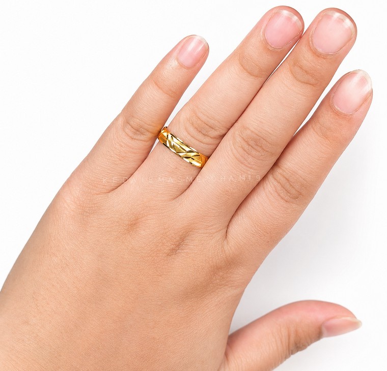 Merchant9 Cincin Emas Belah Rotan Wave Stripe L:0.5CM