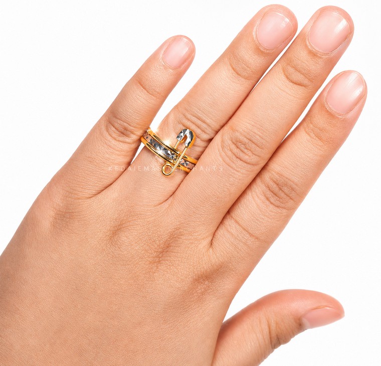 Merchant9 Cincin Emas Celeste Embrace Diamond Cut 2C